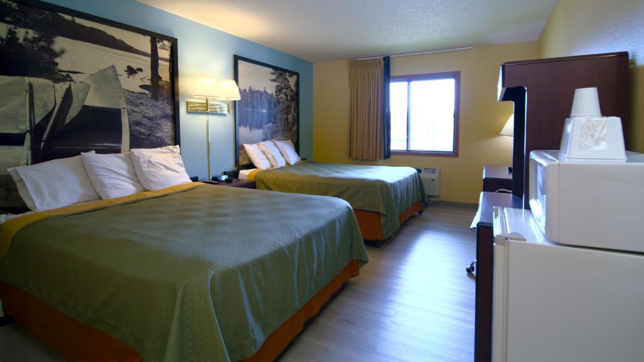 Super 8 By Wyndham Red Wing Hotel Exterior photo